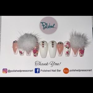Press on nails